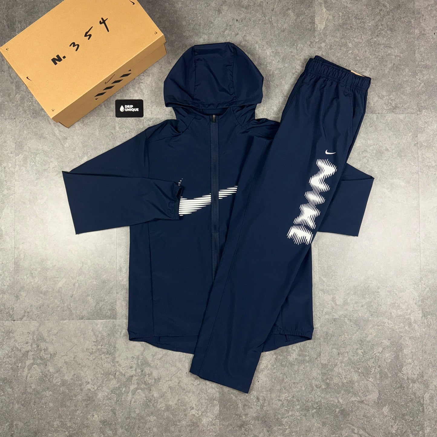 Nike Dri-Fit Form HD Swoosh Windrunner Jacket Navy & Navy Nike HD Challenger Pants Set