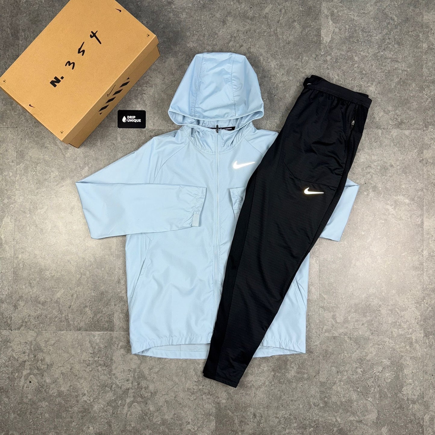 Nike Essential Windrunner Jacket Armoury Blue & Black Nike Phenom Pants Set