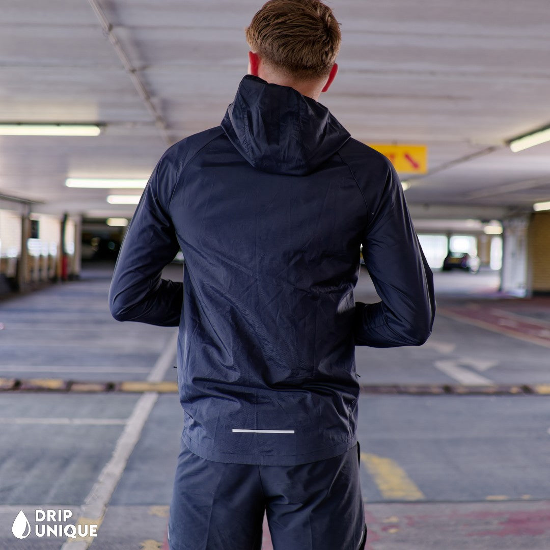 Nike Essential Windrunner Jacket Black & Black Nike Phenom Pants Set