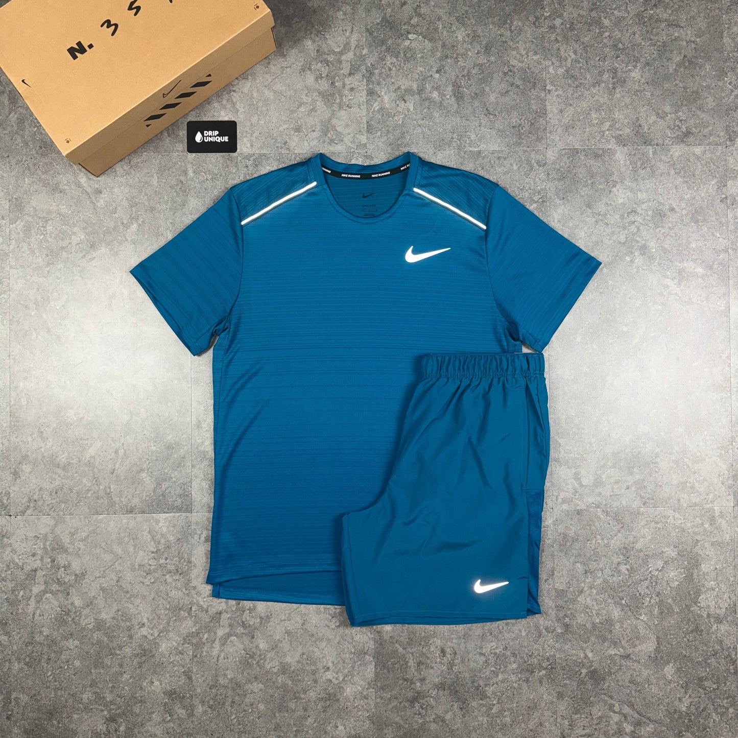 Nike Miler T-Shirt Green Abyss & Green Abyss Challenger Shorts Set