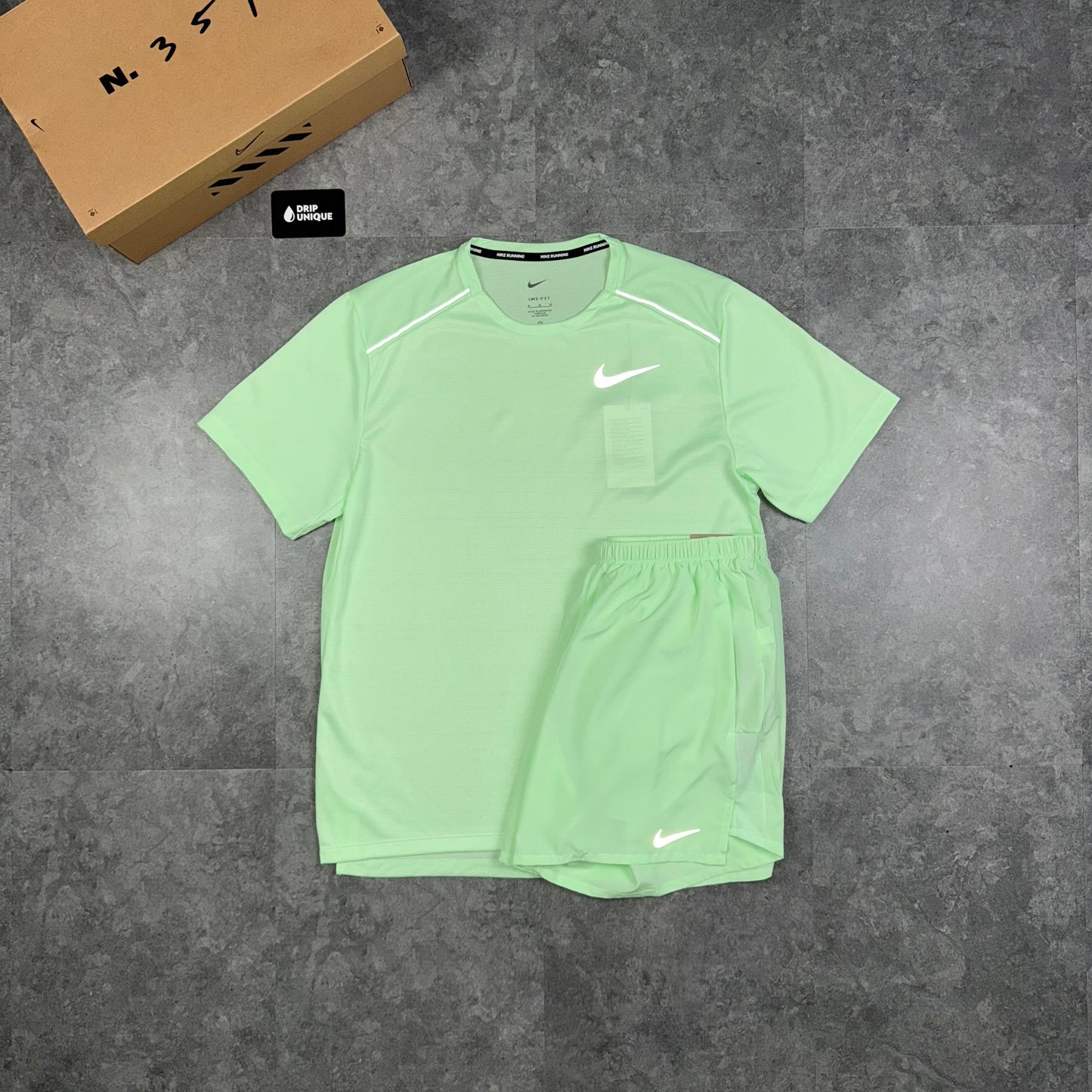 Nike Miler T-Shirt Vapour Green & Vapour Green Challenger Shorts Set