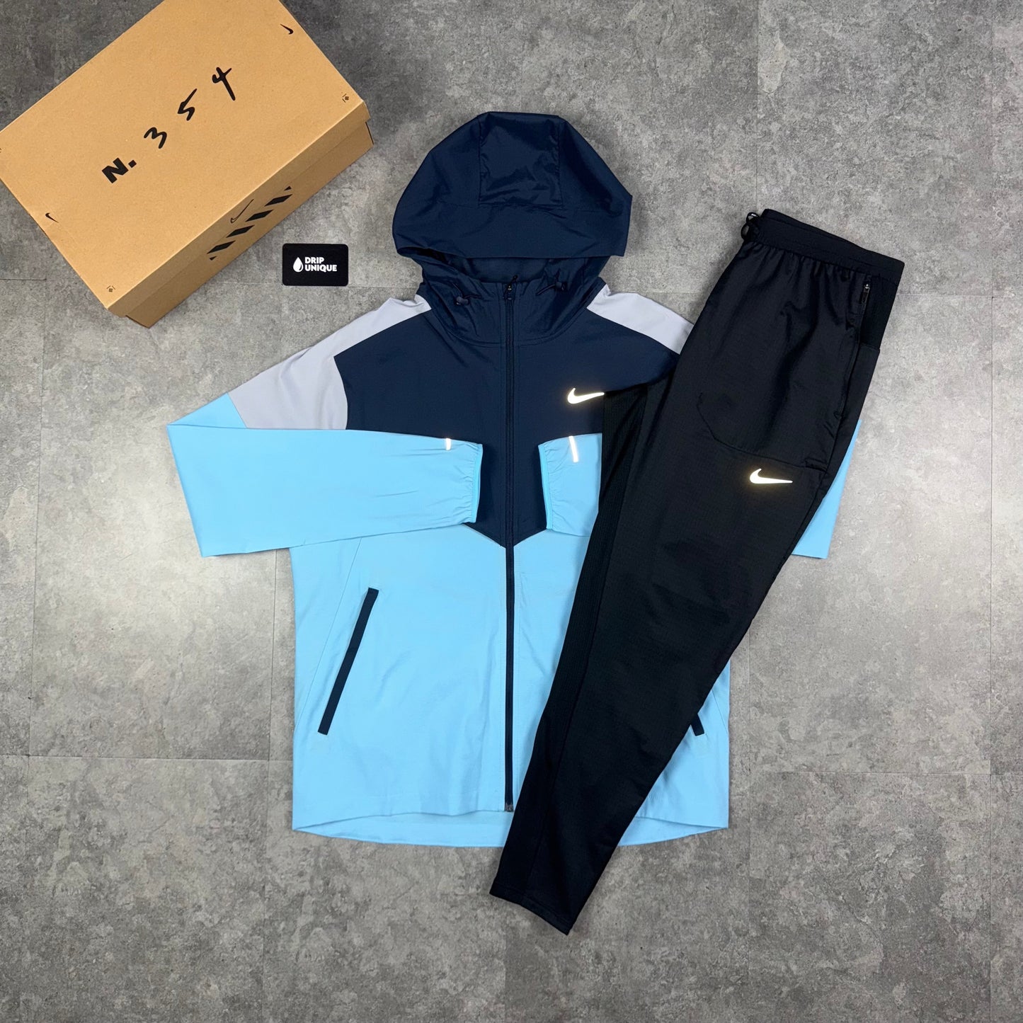 Nike UV Windrunner Jacket Aquarius Blue & Black Nike Phenom Pants Set