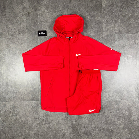 Nike Repel Miler Windrunner Jacket University Red & Red Flex Stride Shorts Set