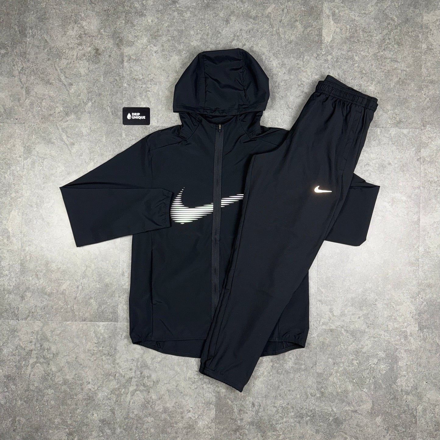 Nike Dri-Fit Form HD Swoosh Windrunner Jacket Black & Black Nike Challenger Pants Set