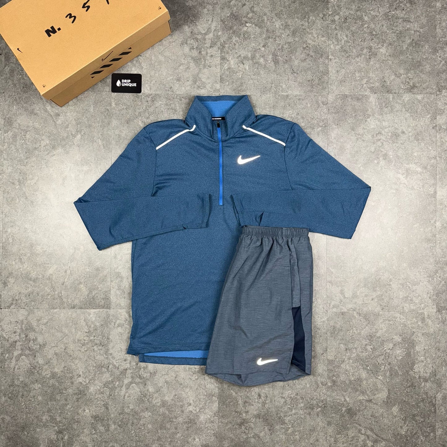 Nike Element 3.0 1/4 Zip Top Obsidian & Obsidian Challenger Shorts Set