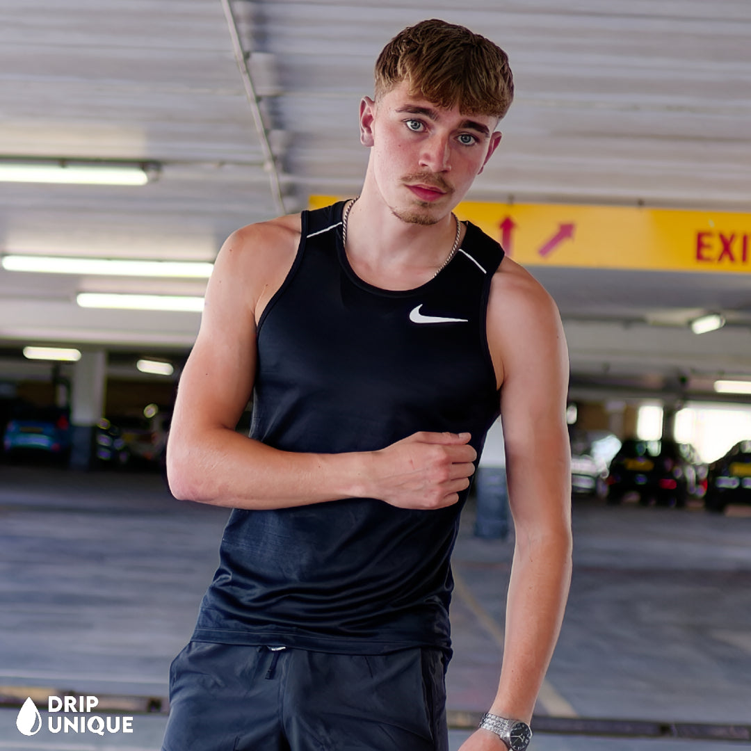 Nike Miler Vest Black & Black Flex Stride Shorts Set