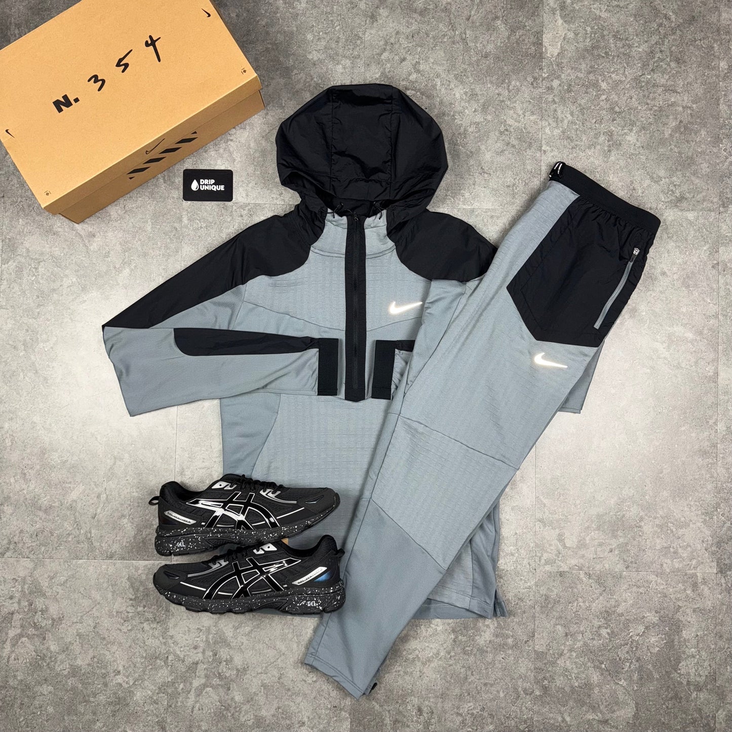Nike Performance 1/4 Zip Jacket Grey & Grey Nike Pants Set