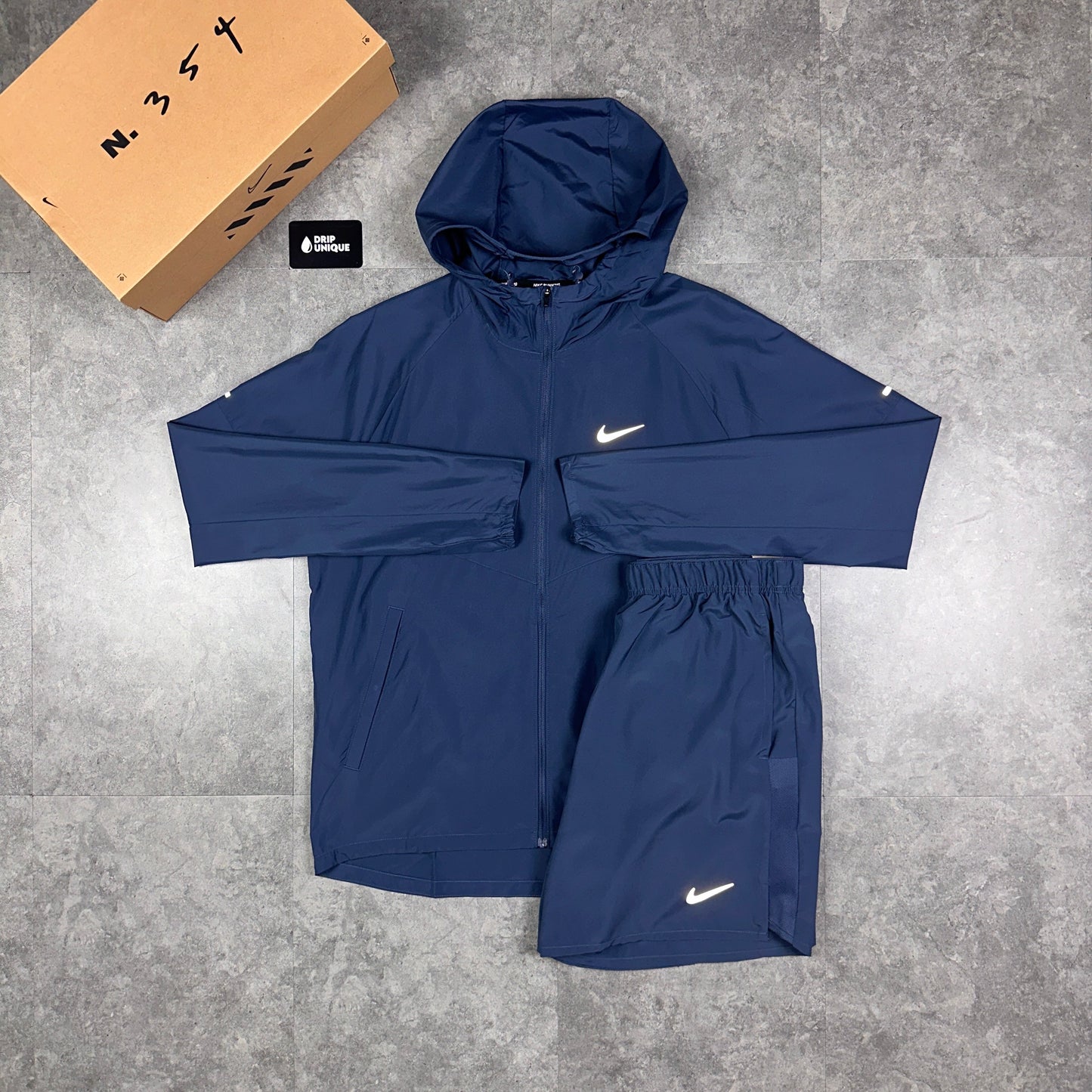 Nike Repel Miler Windrunner Jacket Thunder Blue & Blue Challenger Shorts Set