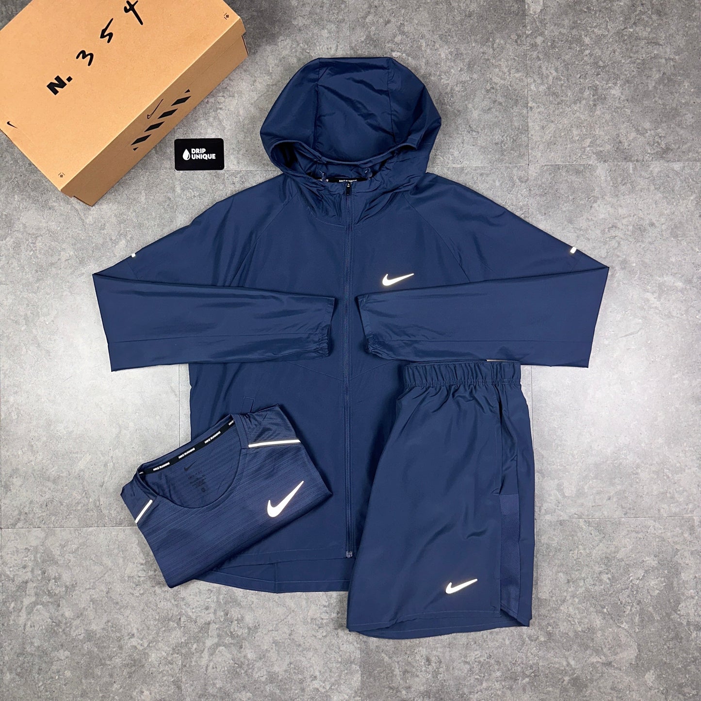 Nike Repel Miler Windrunner Jacket Thunder Blue & Blue Challenger Shorts Set