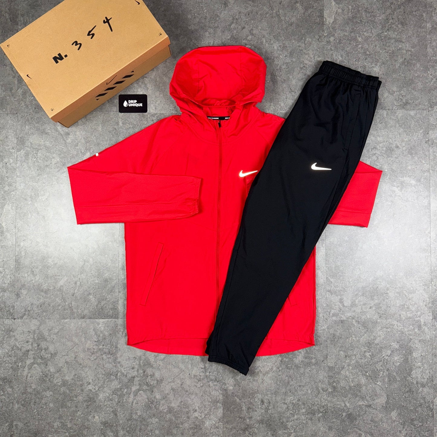Nike Repel Miler Windrunner Jacket University Red & Black Nike Challenger Pants Set