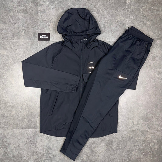 Nike Reverse Wildrun Windrunner Jacket Black & Black Nike Phenom Pants Set