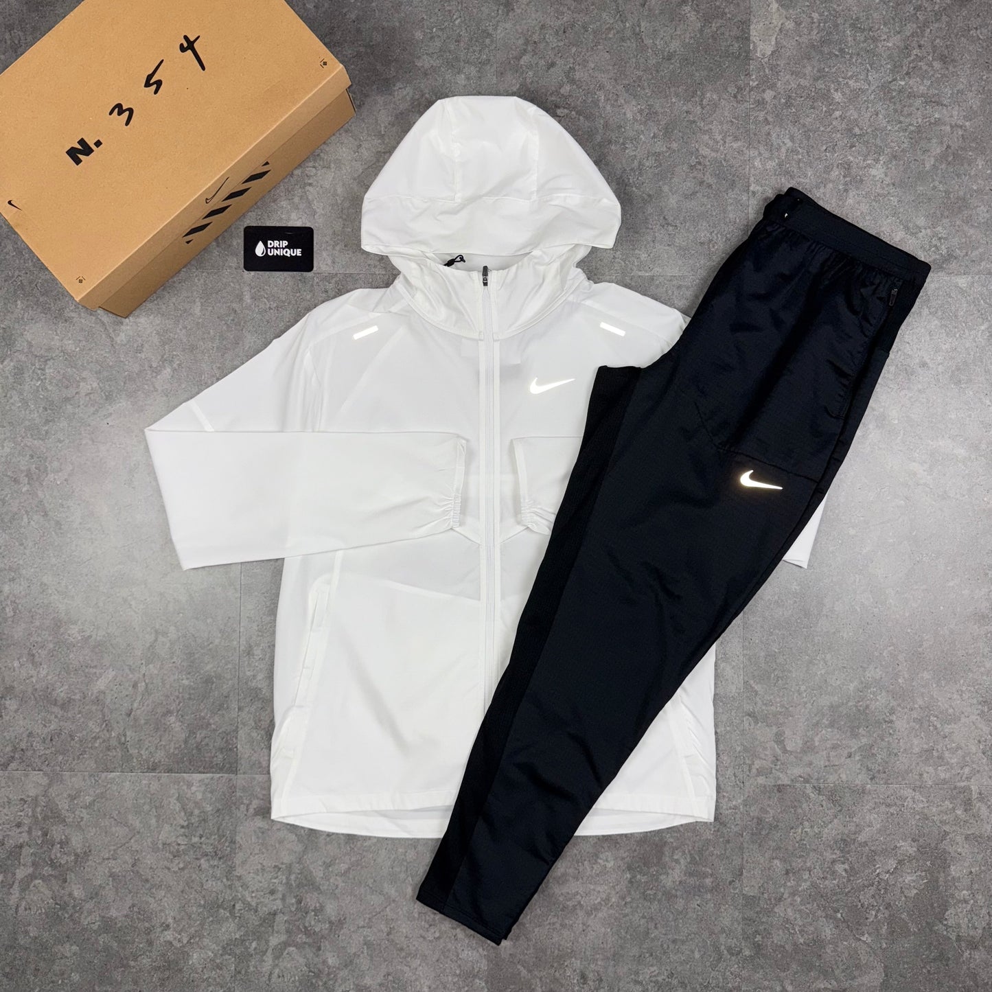 Nike UV Windrunner Jacket Ice White & Black Nike Phenom Pants Set
