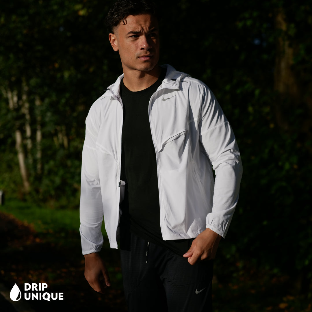 Nike UV Windrunner Jacket Ice White & Black Nike Phenom Pants Set