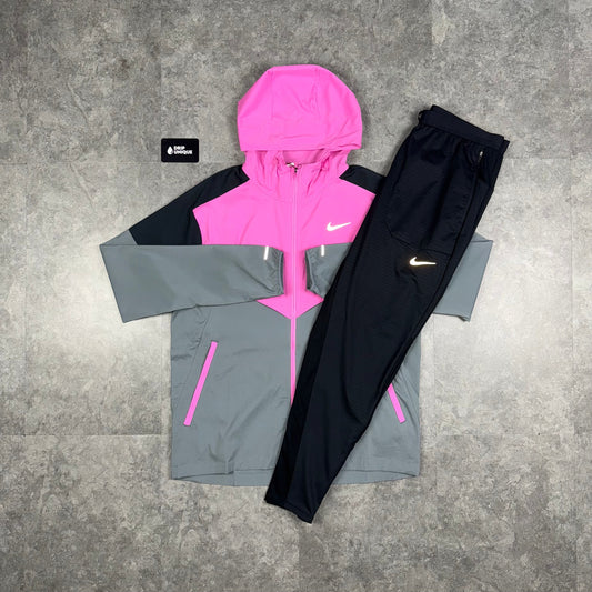 Nike UV Windrunner Jacket Playful Pink & Black Nike Phenom Pants Set