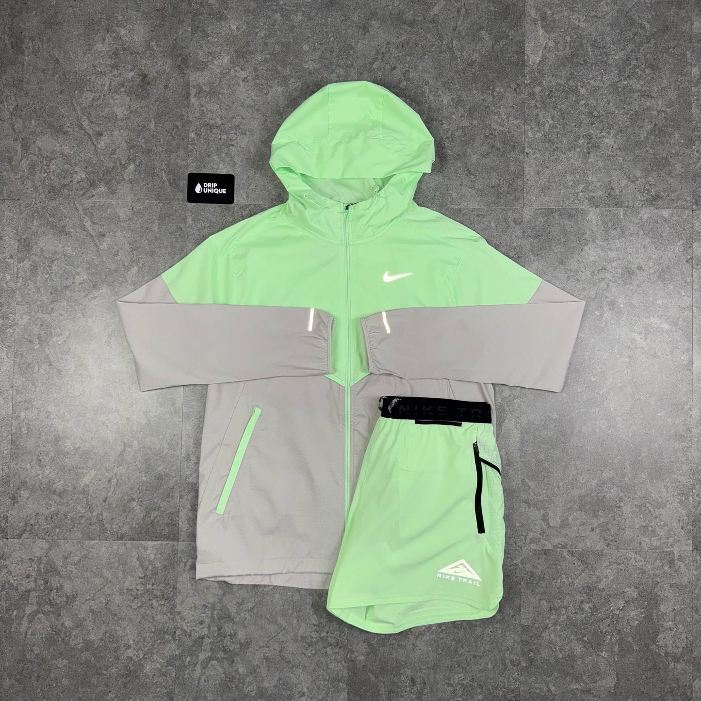 Nike UV Windrunner Jacket Vapour Green & Trail Stride Shorts Set