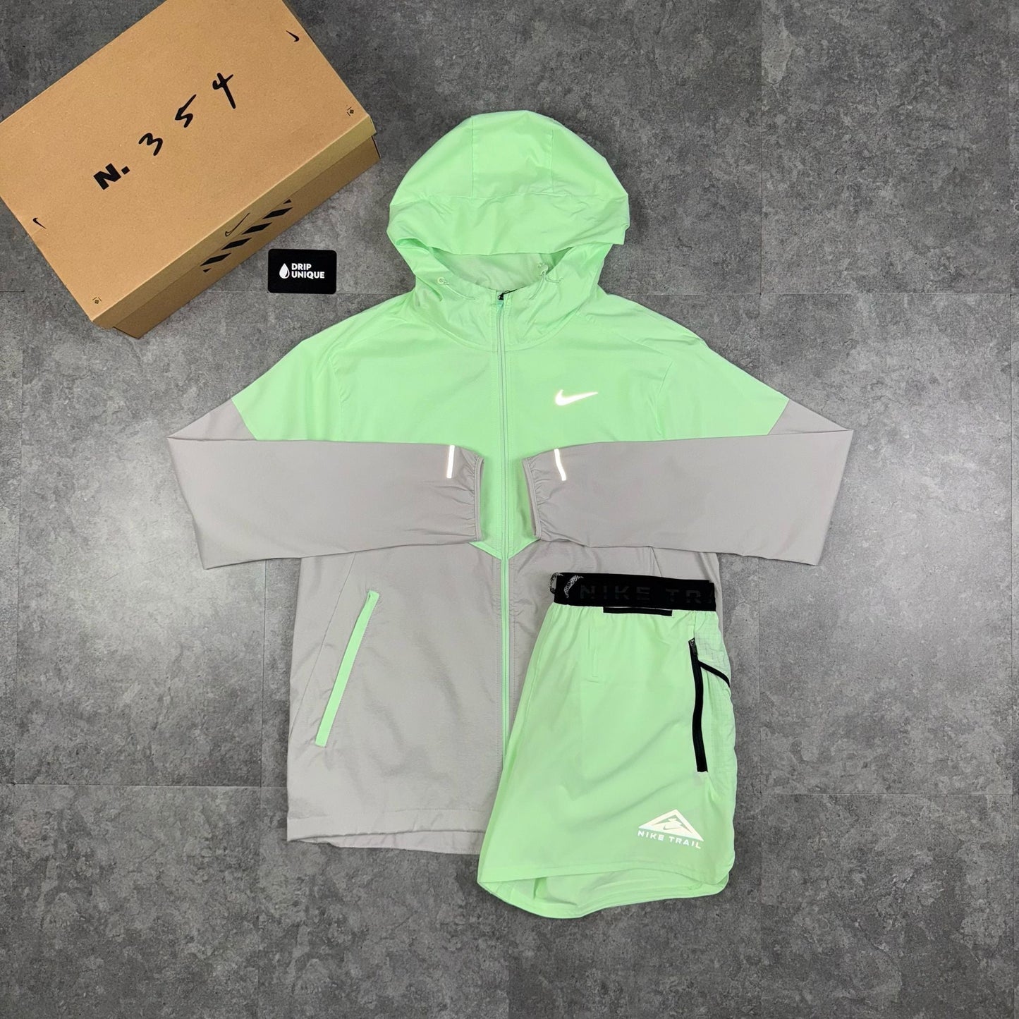 Nike UV Windrunner Jacket Vapour Green & Trail Stride Shorts Set