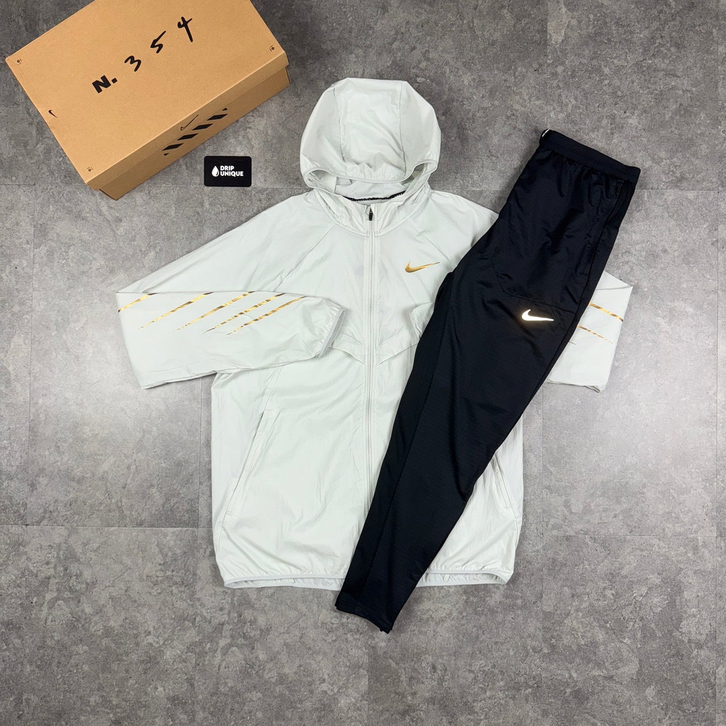 Nike UV Windrunner Jacket White & Gold & Black Nike Phenom Pants Set
