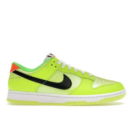 Nike Dunk Low SE Splash Volt