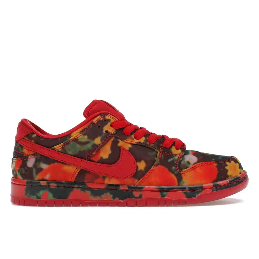 Nike SB Dunk Low The Wizard of Oz Poppy Field