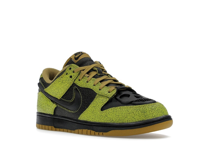Nike Dunk Low QS Halloween Skull