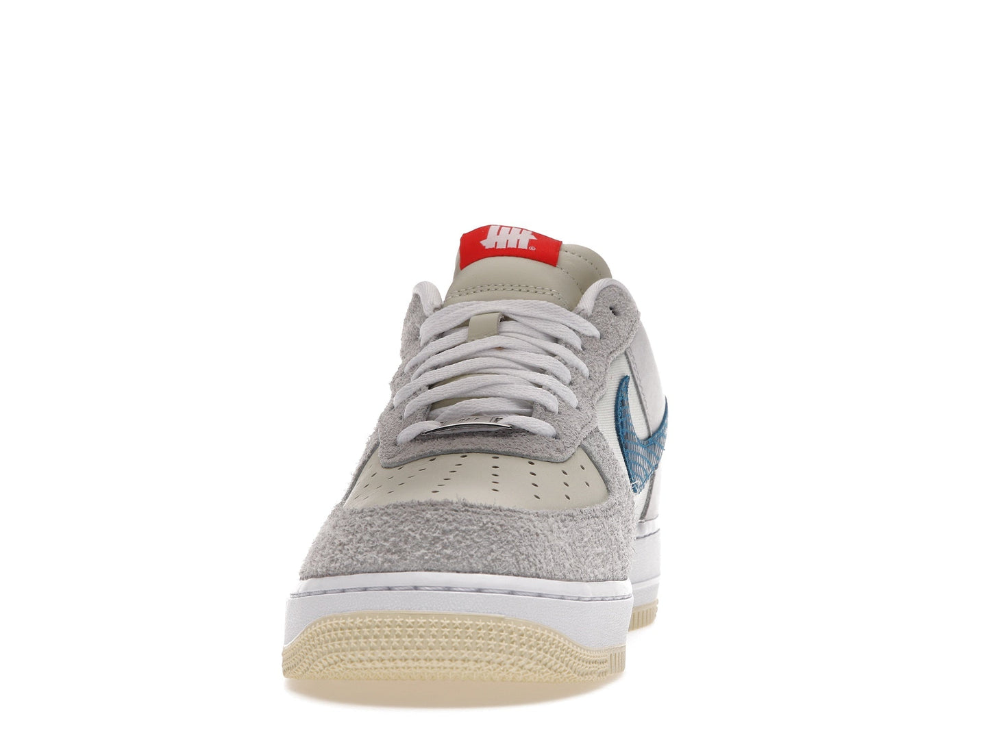 Nike Air Force 1 Low SP Undefeated 5 On It Dunk vs. AF1