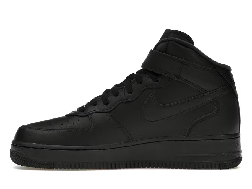 Nike Air Force 1 Mid Supreme Black
